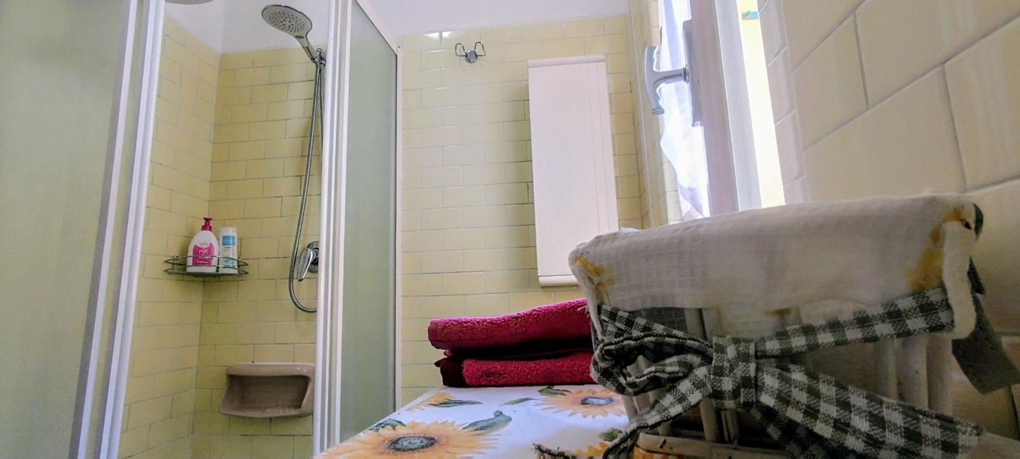 Apartamento Casa di Claude con posto auto Finale Ligure Exterior foto
