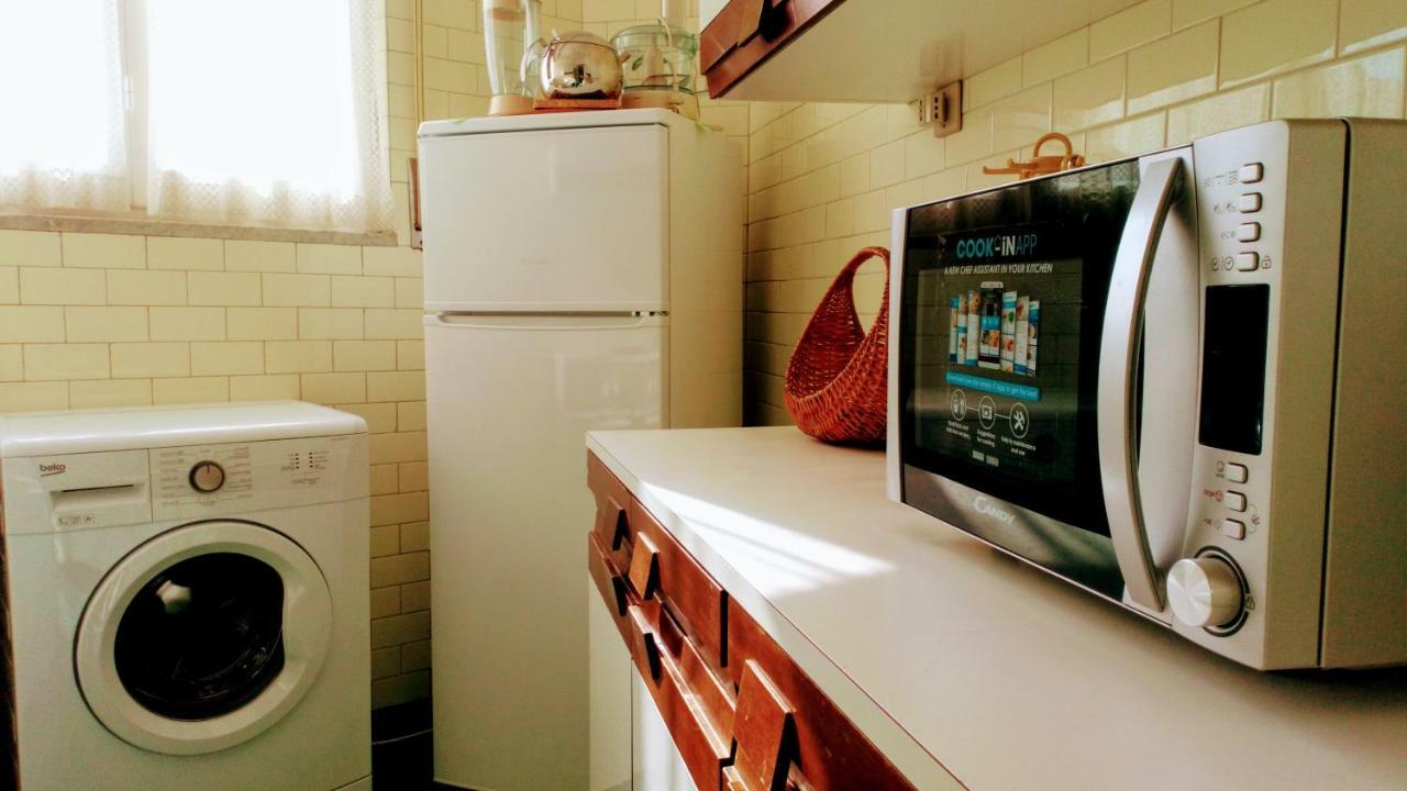 Apartamento Casa di Claude con posto auto Finale Ligure Exterior foto